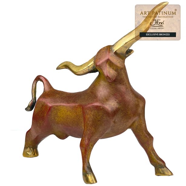 The Bull, bronzen stier met brons accenten