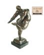 Bronzen beeld Living the Moment Dansende vrouw Symbool voor Genieten van het leven! Bronzenbeelden Atelier John Frel Amersfoort